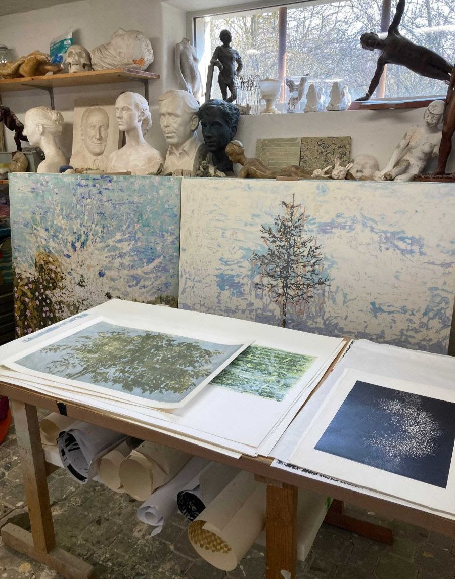 Vernisáž výstavy Všechno to kolem Bronislavy Bakule Malé 9.dubna v&nbsp;Eagle Gallery